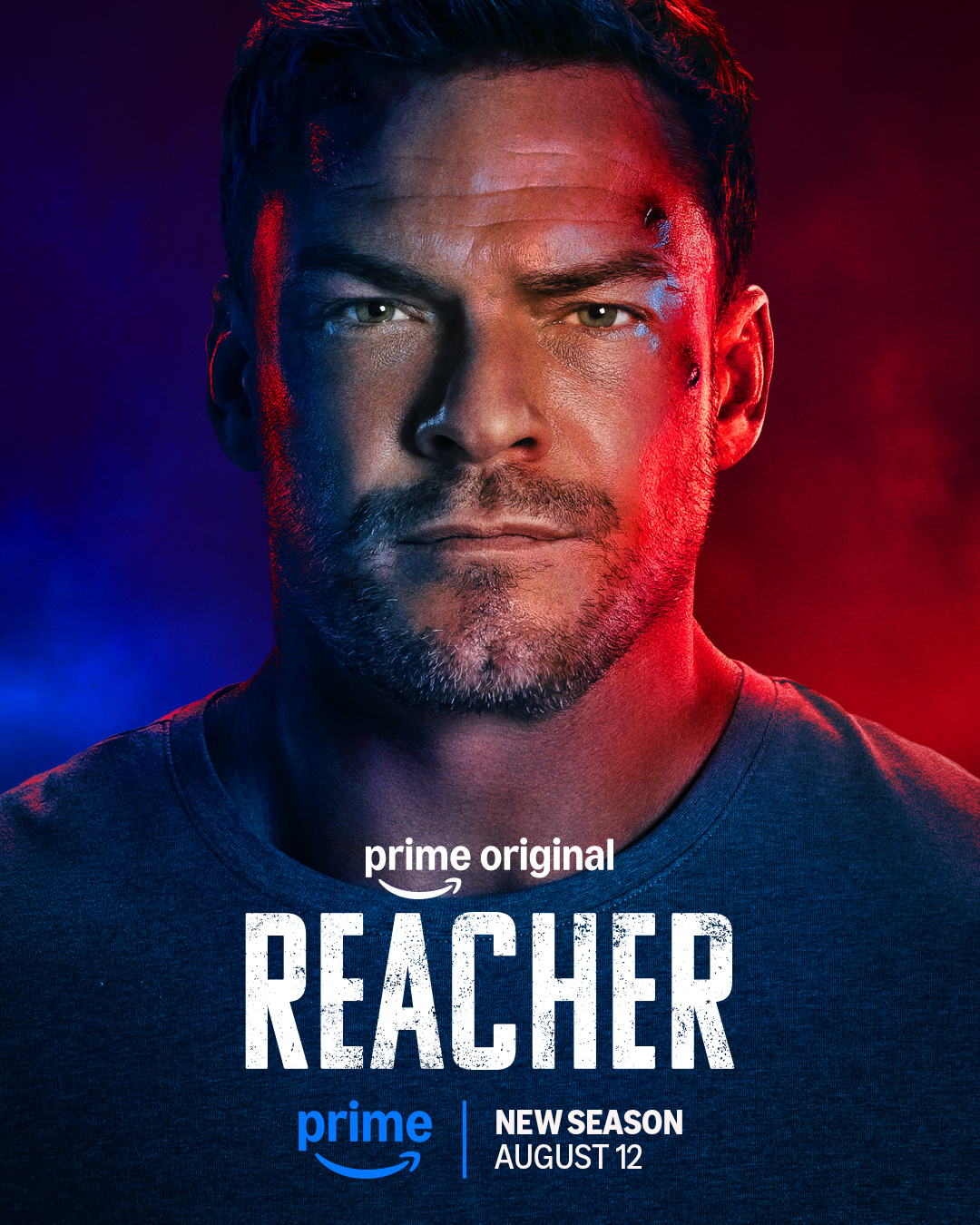 Affiche officielle de Reacher saison 4 sur Prime Video, gros plan sur Alan Ritchson, sortie le 12 août