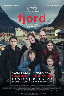 Affiche officielle du film Fjord de Cristian Mungiu, une famille devant un village au bord d'un fjord norvégien, Palme d'or Cannes 2026
